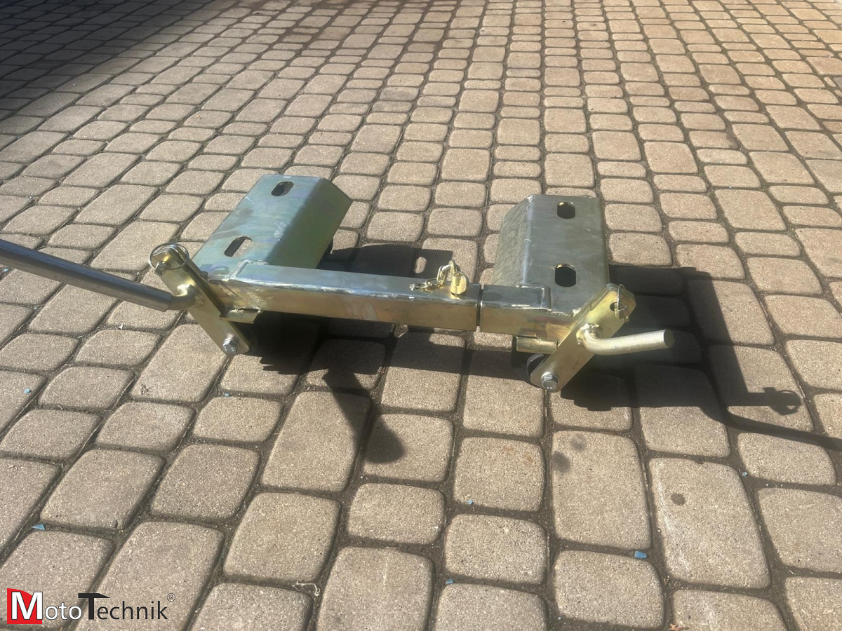 Rolka samozaładowcza z gryfem do unoszenia